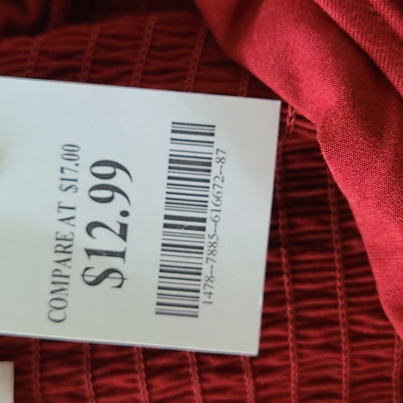 Red jumper - Picture 5 of 5